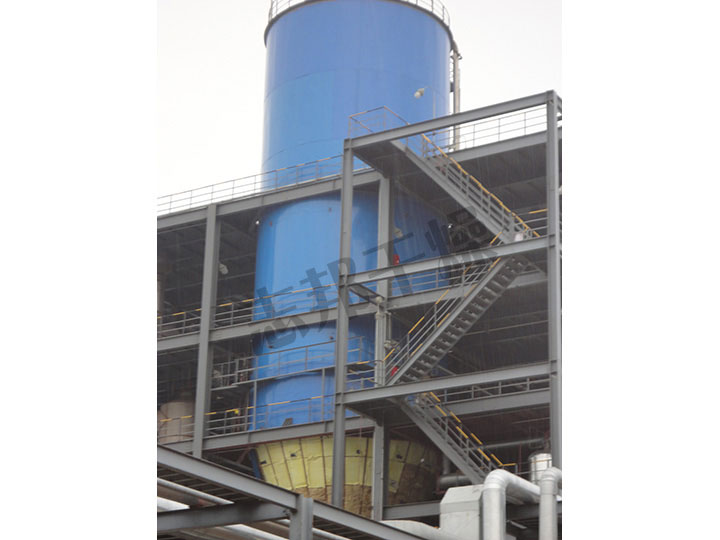 离心巨茎挺进李淑芬的体内视频