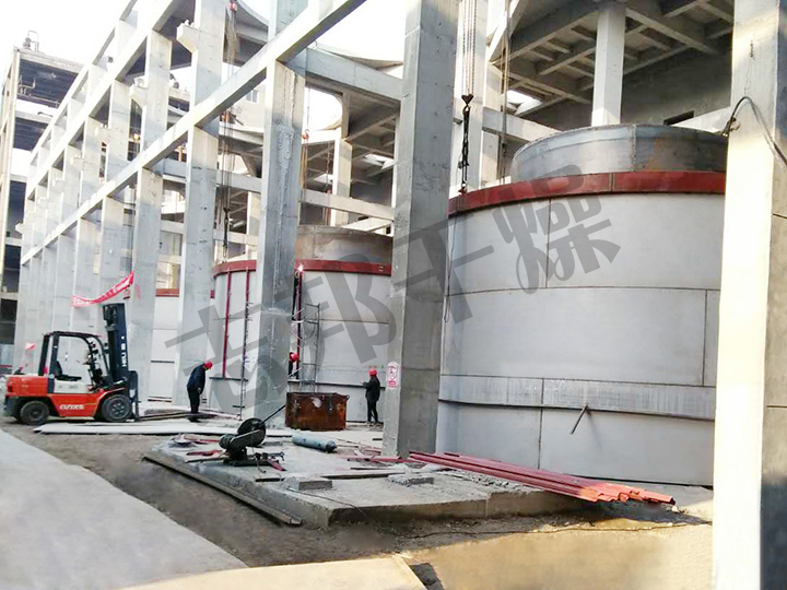 饥渴少妇伦色诱公