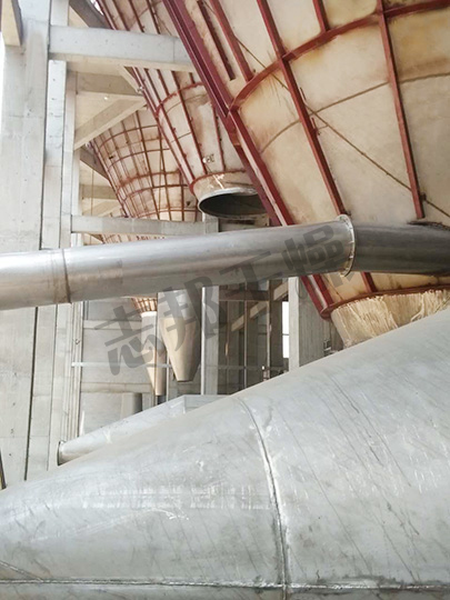 饥渴少妇伦色诱公